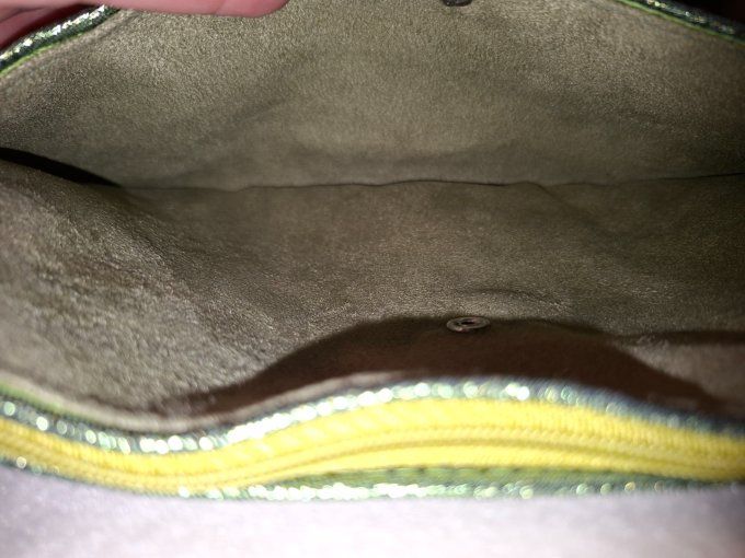 Trousse arrondie
