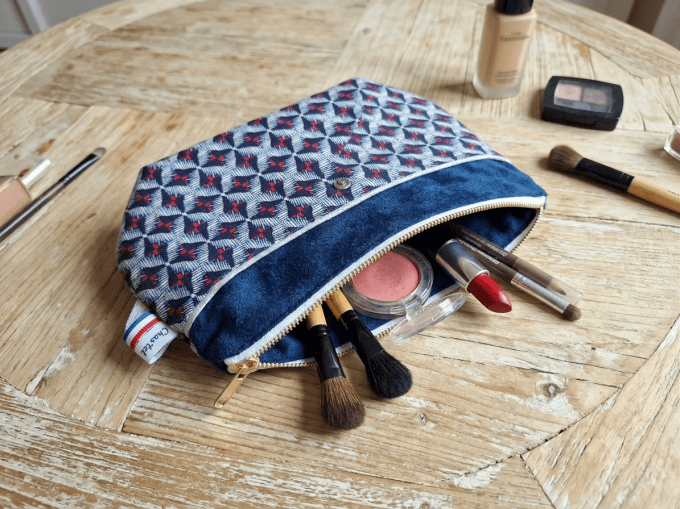 Trousse arrondie