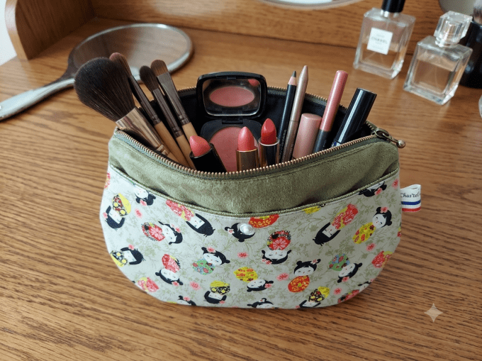 Trousse arrondie