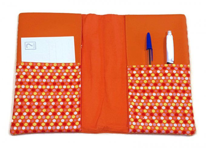 Protège carnet de santé "orange,points multicolor"