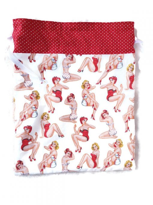 Pochette à cordon pour sous vêtements "les pin up"