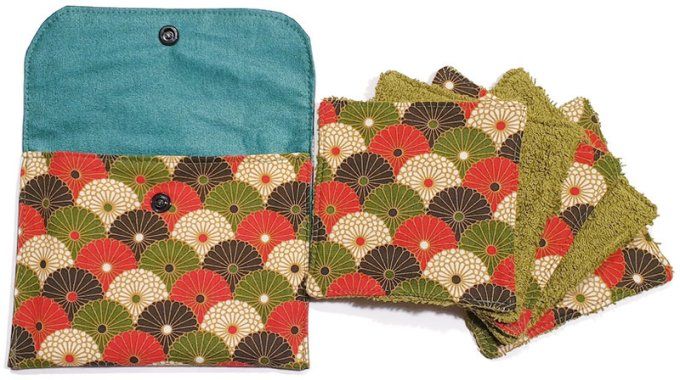 Pochette  et ses 5  lingettes lavables "Les marguerites multicolors" 