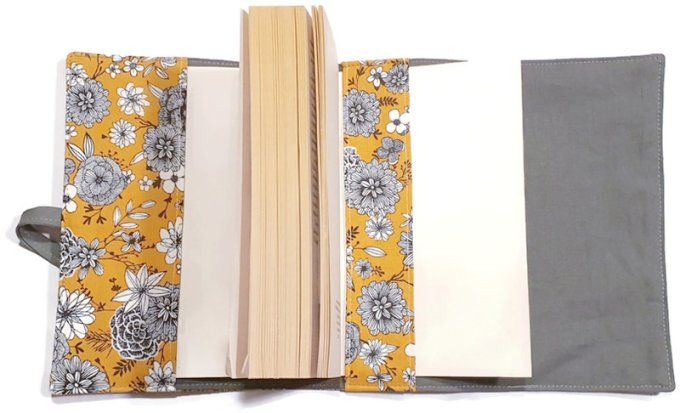 Protège livre pour roman , livre de poche "les fleurs grises"