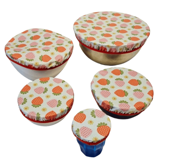 Couvres plats ou charlottes à plats lavables " les fraises" 
