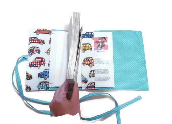 Couvre livre, protège livre, pochette ajustable pour livre