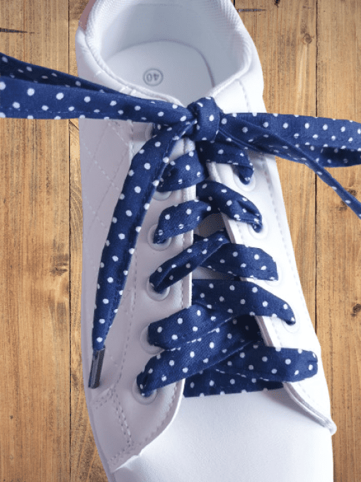 Lacets pour basket, chaussures  "bleu marine points blanc"