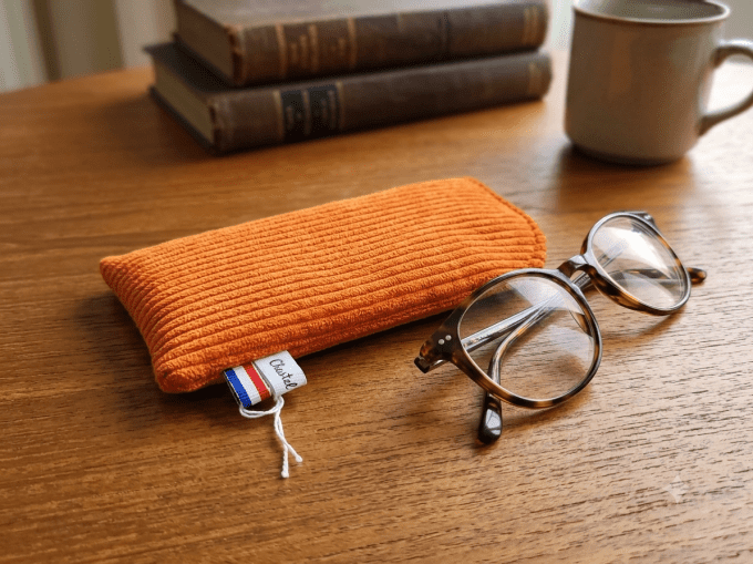 Etui à lunettes velours orange