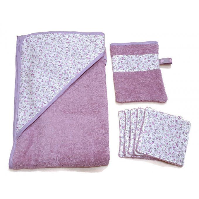 coffret ensemble serviette ,cape de bain " les petites fleurs"