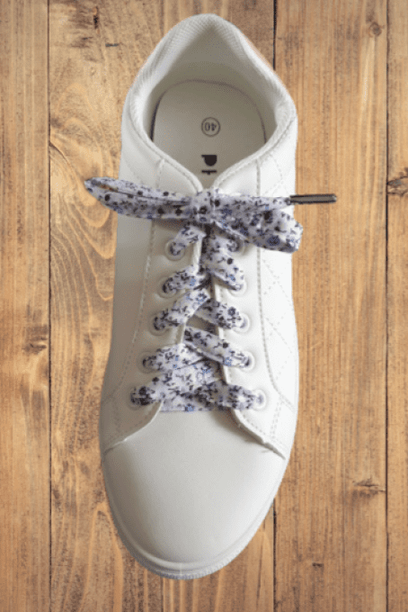 Lacets pour basket, chaussures "les fleurs en bleu et violet "