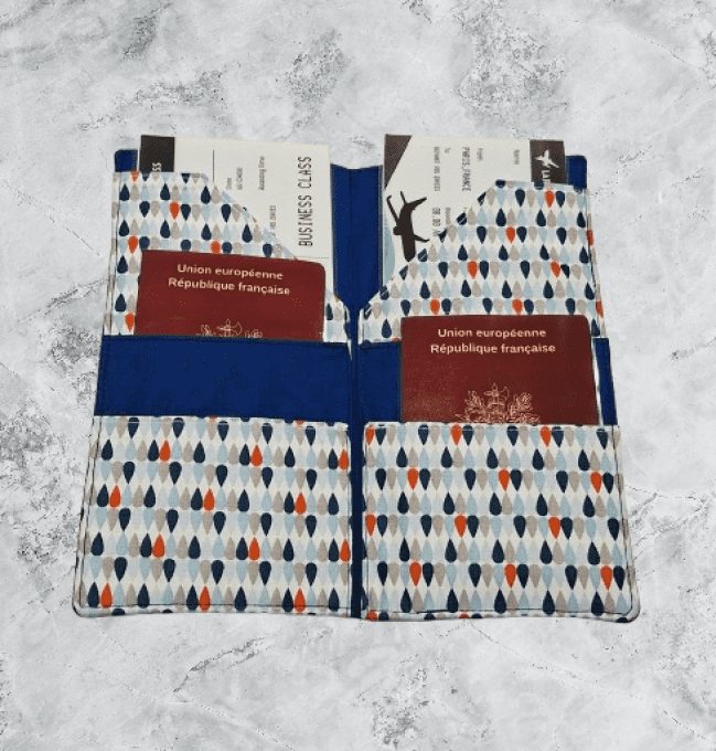 Pochette à passeport , organisateur de voyage " les gouttes 2"