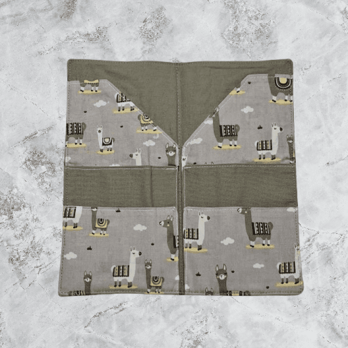 Pochette à passeport , organisateur de voyage "les lamas"