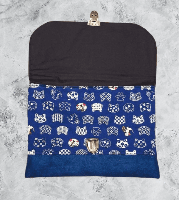 Pochette " les chats en bleu et blanc "