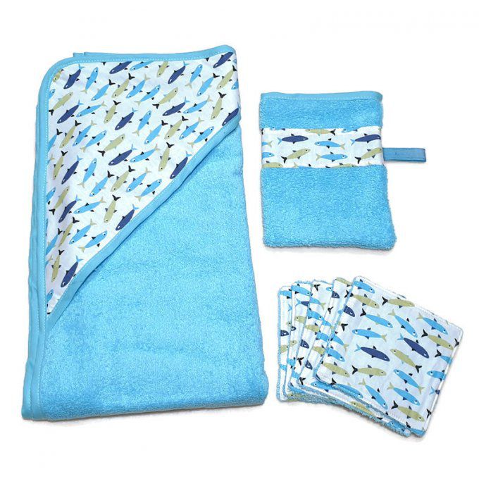 Coffret ensemble serviette ,cape de bain pour bébé  "les poissons"