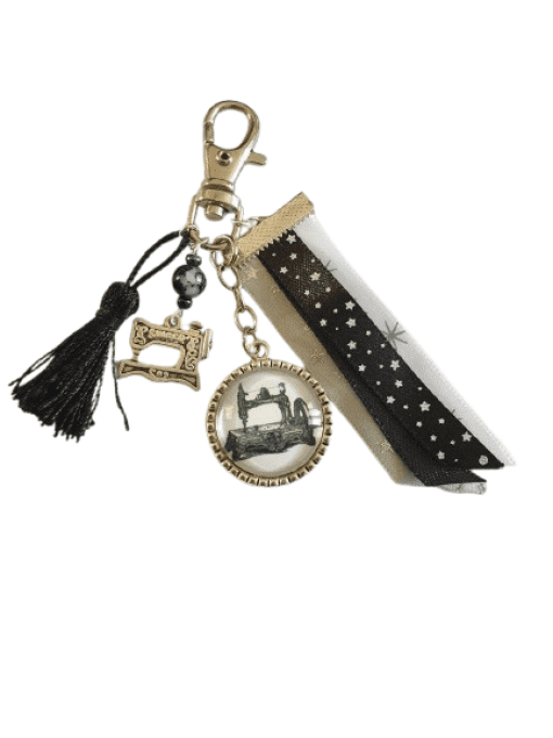 Porte clefs , bijou de sac "Vieille machine à coudre"