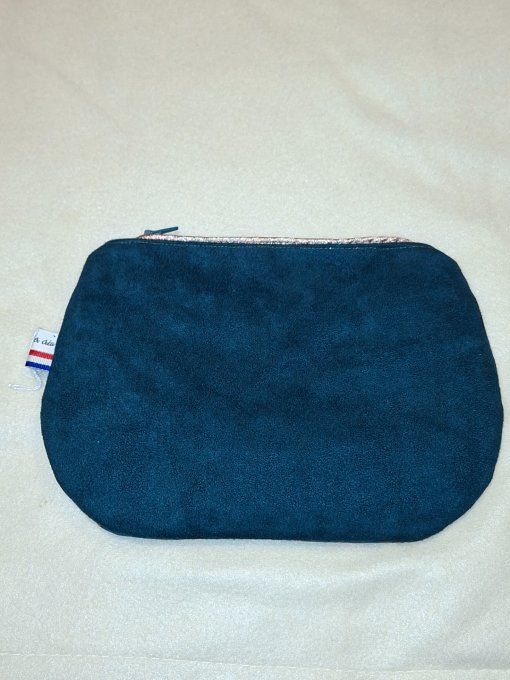 Trousse arrondie velours vert canard