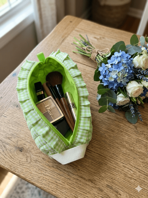 Trousse de maquillage , de toilette " Vichy vert "